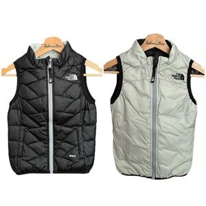The North Face Girls‎ Reversible 550 Down Puffer Vest
